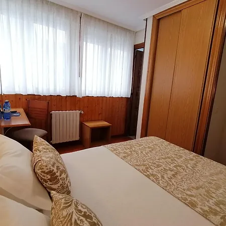 Πανσιόν Anosa Casa Σαντιάγο ντε Κομποστέλα