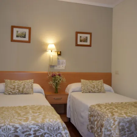 Anosa Casa 3* Santiago de Compostela