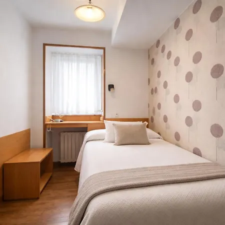 Anosa Casa Pensjonat Santiago de Compostela