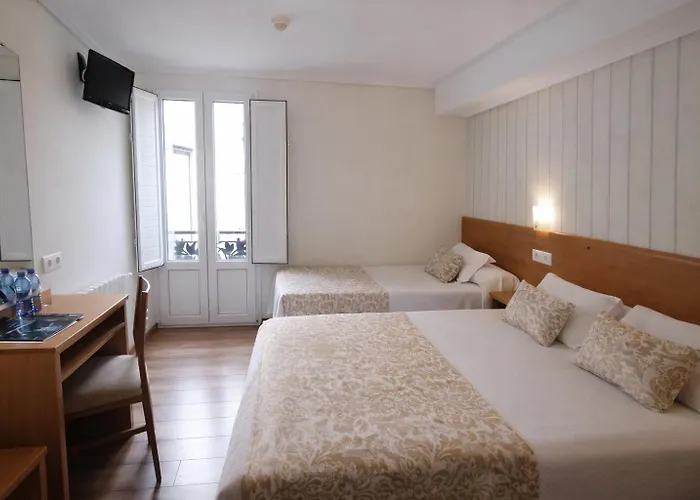 阿诺萨旅馆 招待所 3*